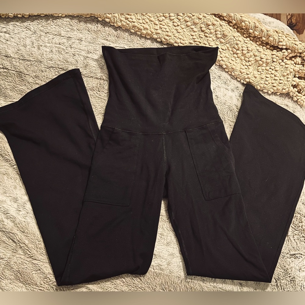 Offline by Aerie Black Flared Leggings Buttery Soft XS New Without Tags!